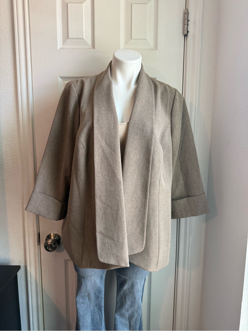 Jones Studio Taupe Open-Front Blazer
